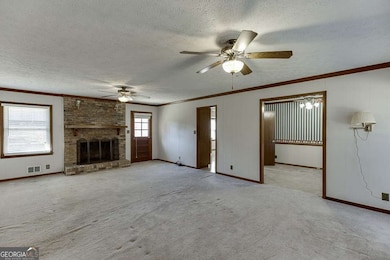 517 Cole Dr SW, Lilburn, GA 30047 - photo 5