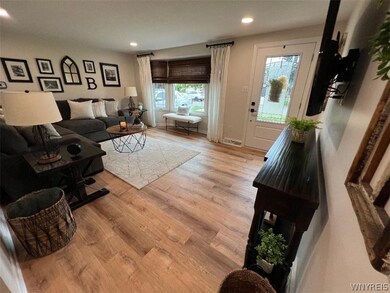 492 Fairmont Ave, North Tonawanda, NY 14120 - photo 5