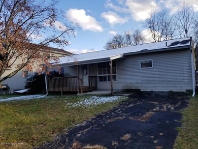 313 Collins St, Stroudsburg, PA 18360 - photo 2