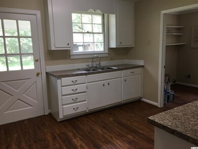 503 S Morgan Ave, Andrews, SC 29510 - photo 6