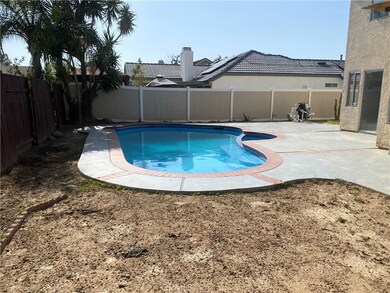 24335 Bairndale Dr, Moreno Valley, CA 92553 - photo 3