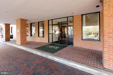 8101 Connecticut Ave unit S501, Chevy Chase, MD 20815 - photo 3