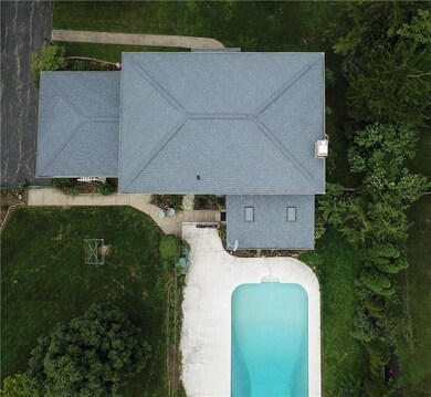 6145 Wexford Rd, Indianapolis, IN 46220 - photo 4