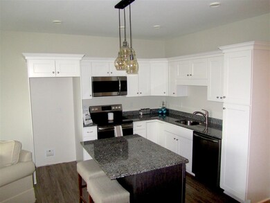 180 Ashworth Ave unit 104, Hampton, NH 03842 - photo 3