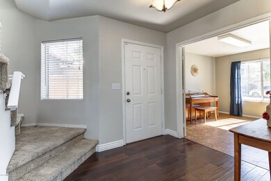 105-Entryway_2