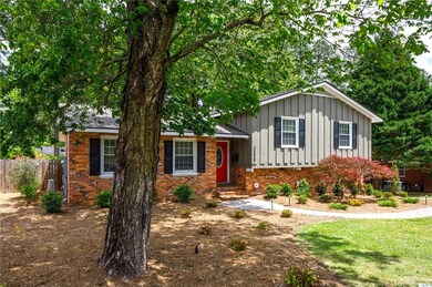 2620 Huntington Rd, Fayetteville, NC 28303 - photo 2