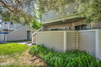 4-web-or-mls-2411-sycamore-glen-dr-4