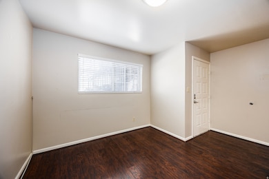 136 E 400 N unit 107, Provo, UT 84606 - photo 6