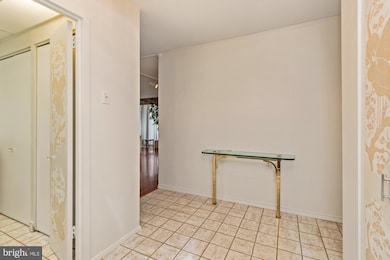 Strathmore Tower unit 400, Baltimore, MD 21215 - photo 7