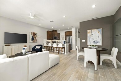 9868 Walkway Dr, Orlando, FL 32832 - photo 4