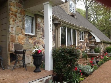 1315 Dougherty Dr, Morristown, TN 37814 - photo 3