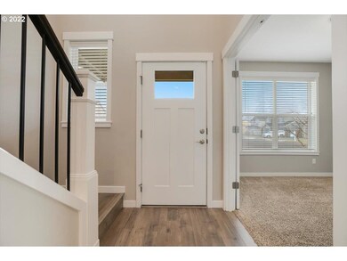 2197 SE 10th Place, Canby, OR 97013 - photo 4