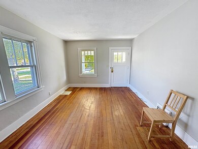 2212 39th St, Rock Island, IL 61201 - photo 4