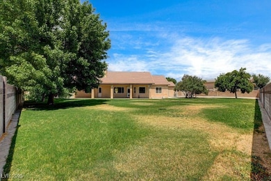 12780 Davis Wright Ct, Henderson, NV 89044 - photo 7