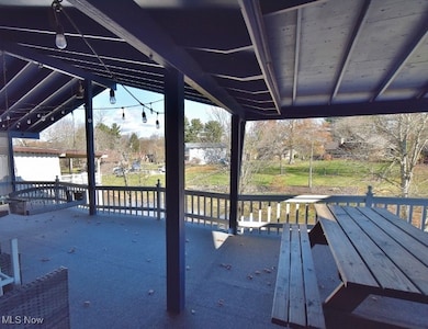 1186 Lincoln St SW, Sherrodsville, OH 44675 - photo 5