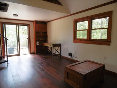 39 Old Coach Rd unit cottage, Charlestown, RI 02813 - photo 5