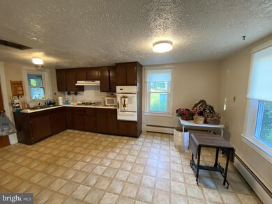 27 Grove Rd, Luray, VA 22835 - photo 6