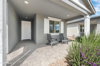 03-22808-E-Round-Up-Way-3