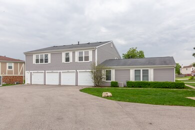 1077 Glouchester Harbor unit 1204, Schaumburg, IL 60193 - photo 4