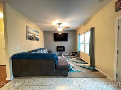 1453 Winter Dr, Statesville, NC 28677 - photo 4