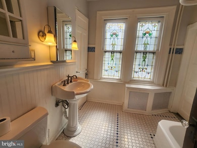 6709 N 6th St unit 2, Philadelphia, PA 19126 - photo 7