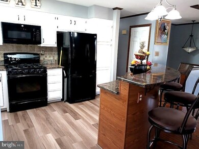 5512 Walker Mill Rd, Capitol Heights, MD 20743 - photo 2