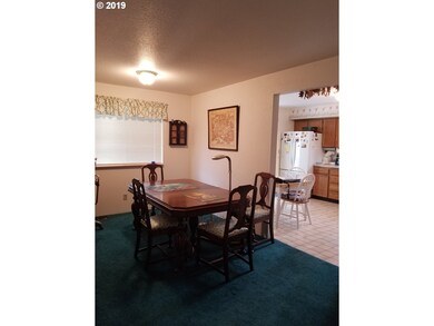 1771 E Fourth Ave, Sutherlin, OR 97479 - photo 5