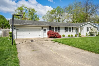 1011 N Martin St, Effingham, IL 62401 - photo 5