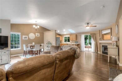 19983 SE 259th Ct, Covington, WA 98042 - photo 2