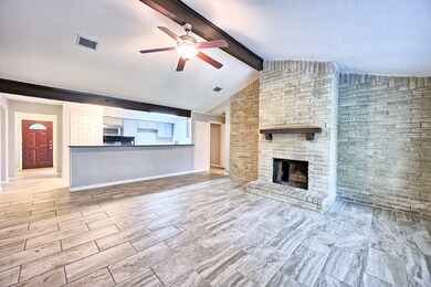 16435 Bougainvilla Ln, Friendswood, TX 77546 - photo 7