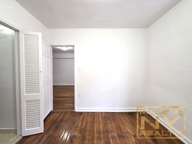 64-41 Saunders St unit 210, Rego Park, NY 11374 - photo 7