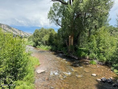 Lot 141 - River Photo - 5