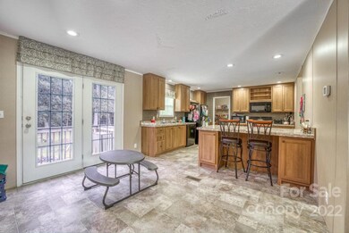 18 Cathedral View Ln, Hendersonville, NC 28792 - photo 7