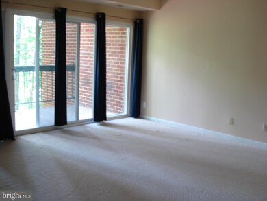 11802 Breton Ct unit 1A, Reston, VA 20191 - photo 2