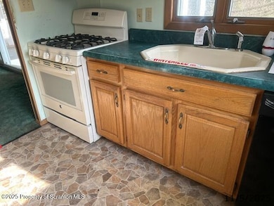 10 Bailey Rd, Nicholson, PA 18446 - photo 2