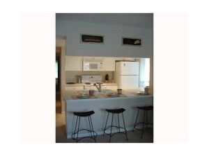 267 Cypress Point Dr unit 267, Palm Beach Gardens, FL 33418 - photo 3