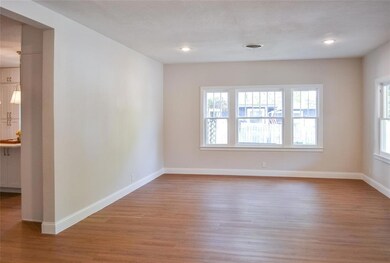 706 S Alamo St, Weatherford, TX 76086 - photo 5