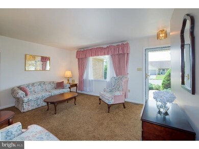 1129 Tuckerton Rd, Reading, PA 19605 - photo 3