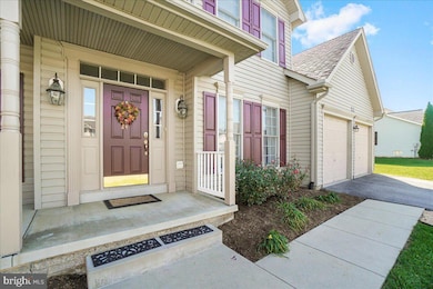 13563 Pulaski Dr, Hagerstown, MD 21742 - photo 3