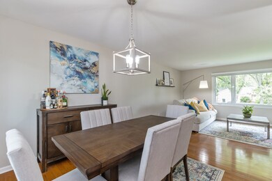 615 Chestnut Ct, Algonquin, IL 60102 - photo 7