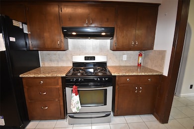 4105 Heatherglen St, Bay City, TX 77414 - photo 3