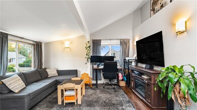 21 Darton St, Coventry, RI 02816 - photo 6