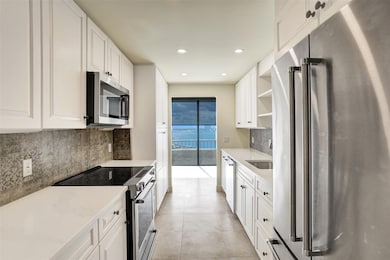 Water Glades unit 15B, Riviera Beach, FL 33404 - photo 2