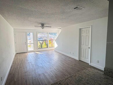 1827 SW 108th Ln unit C, Ocala, FL 34476 - photo 2