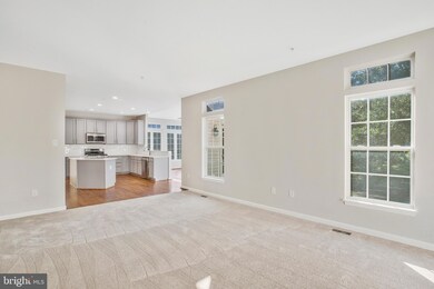 8127 Grayden Ln, Brandywine, MD 20613 - photo 7