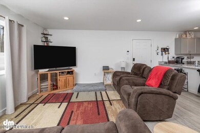 9433 W Blue Moon Cir, Wasilla, AK 99623 - photo 4