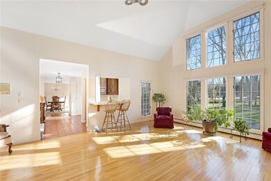 27 Topmast Ct, Jamestown, RI 02835 - photo 4