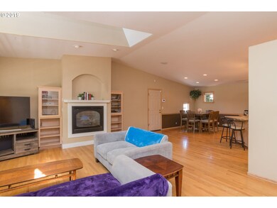 3251 Twin Elms Dr, Eugene, OR 97408 - photo 3