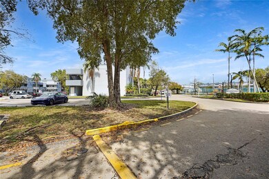 The Beach Club at Fontainebleau Park unit E207, Miami, FL 33172 - photo 7