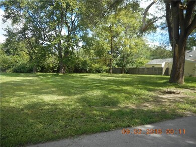 312 W Harvard Ave, Muncie, IN 47303 - photo 2